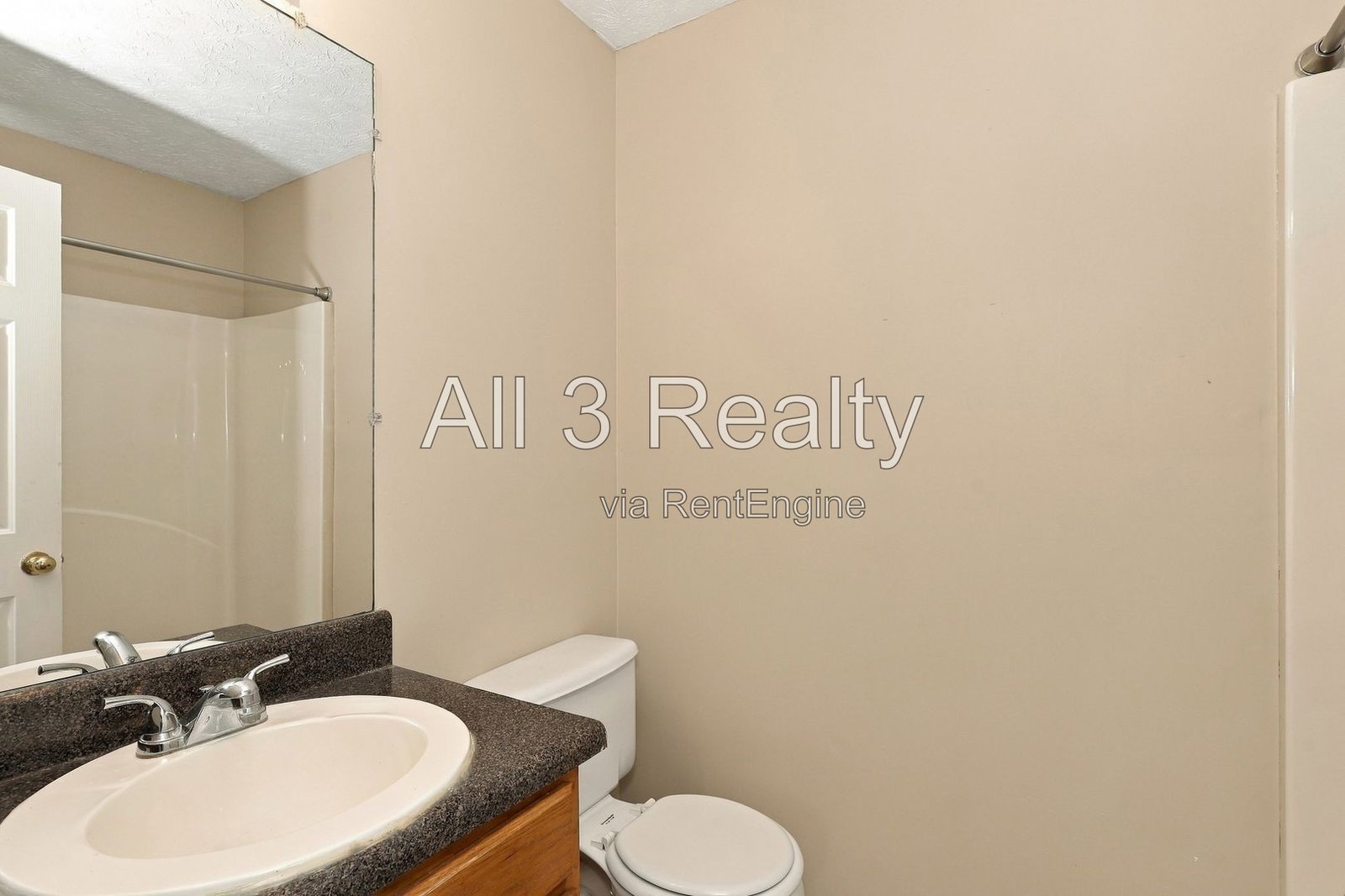 Fantastic & Cozy 2 Bedroom / 2 Bathroom Townhome in College Park! property image