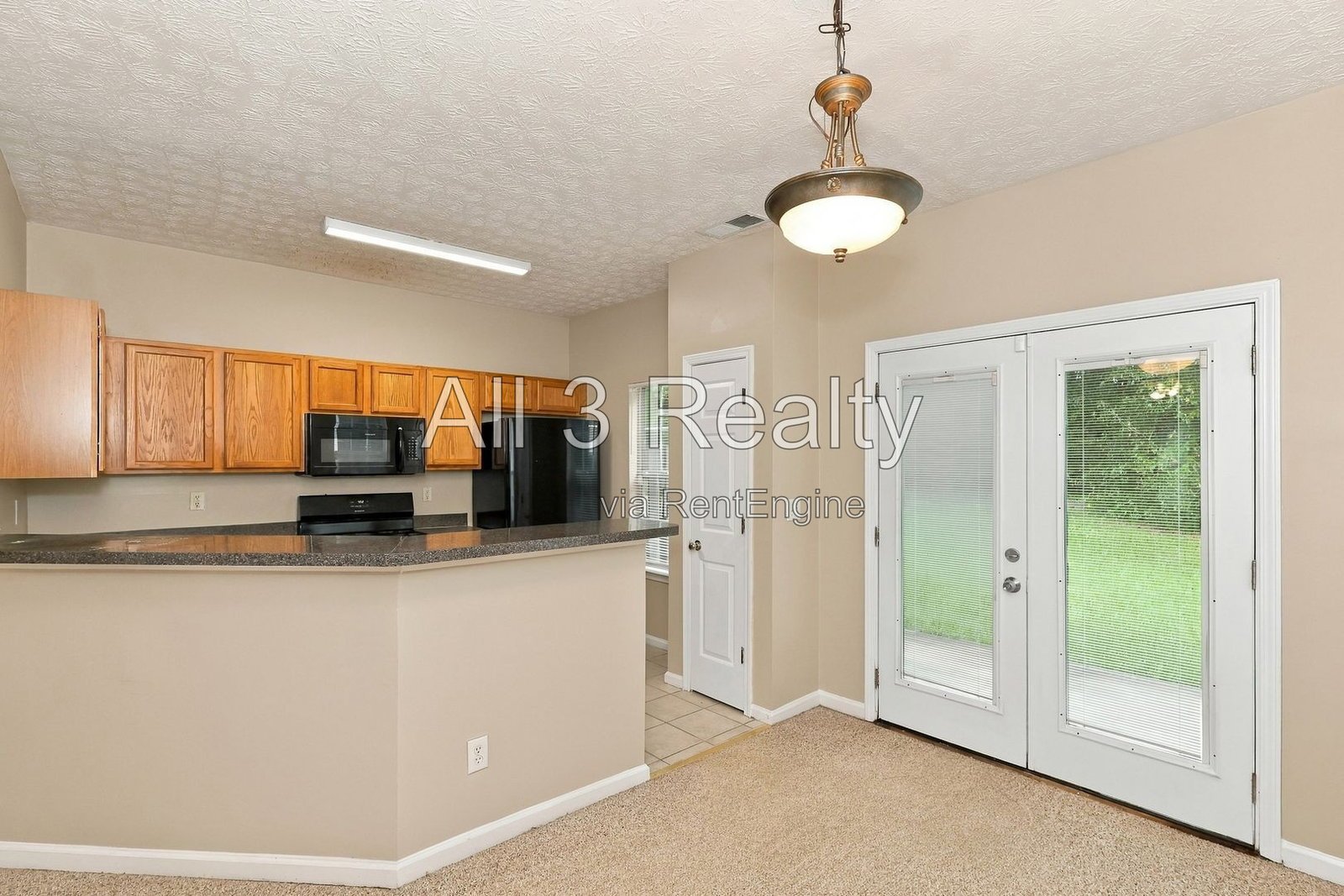 Fantastic & Cozy 2 Bedroom / 2 Bathroom Townhome in College Park! property image