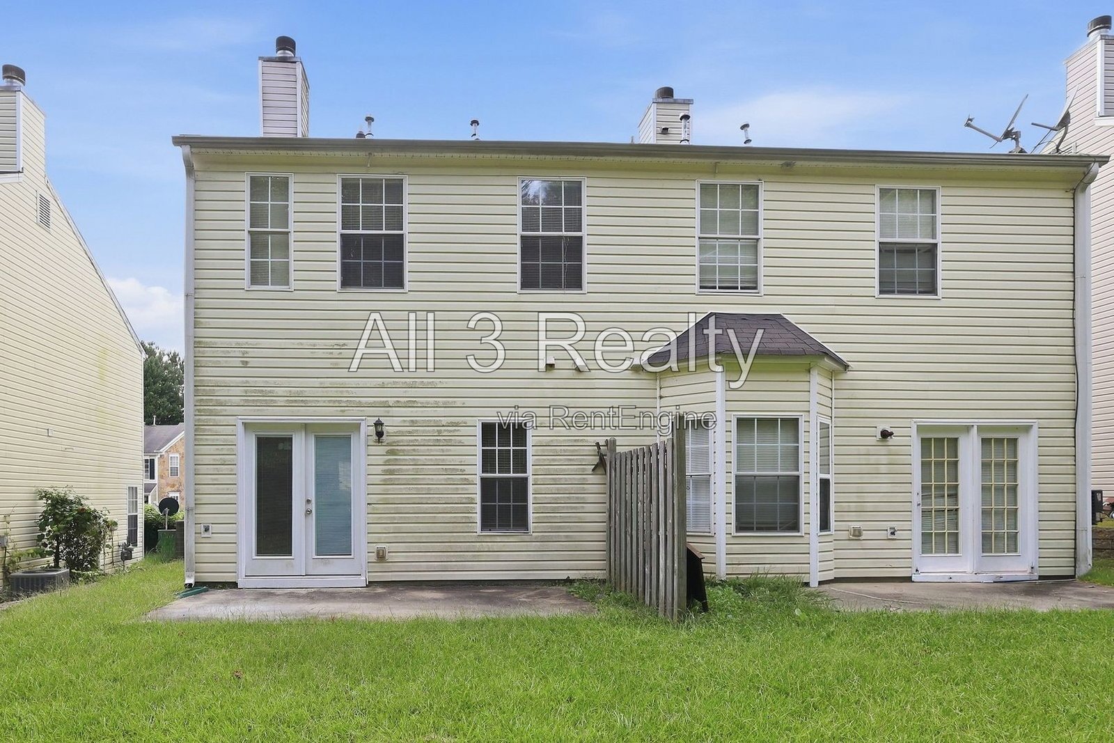 Fantastic & Cozy 2 Bedroom / 2 Bathroom Townhome in College Park! property image