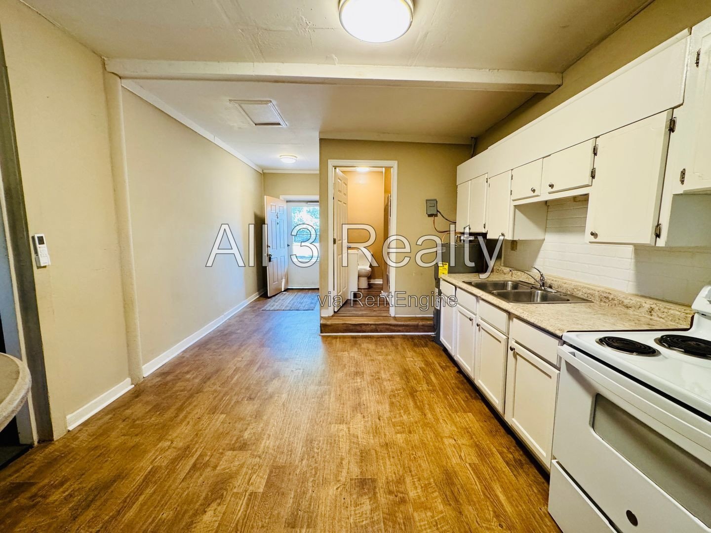 End Unit - Perfect 1 Bedroom property image