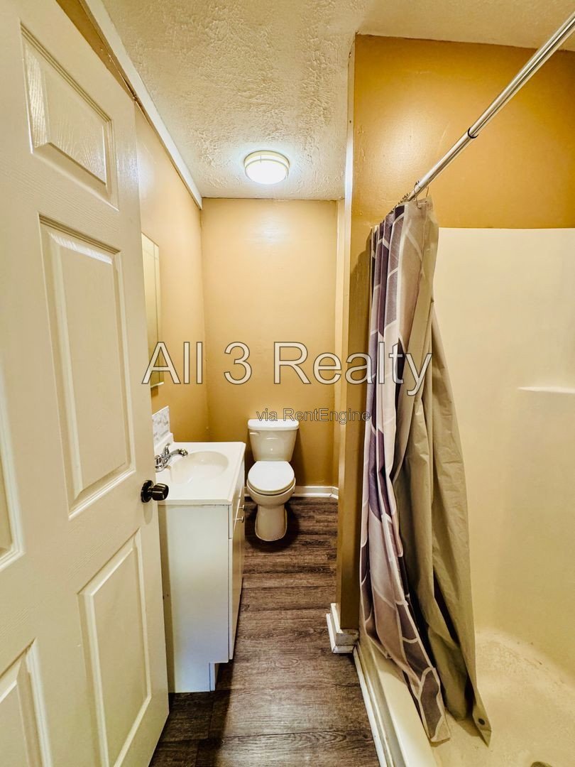 End Unit - Perfect 1 Bedroom property image