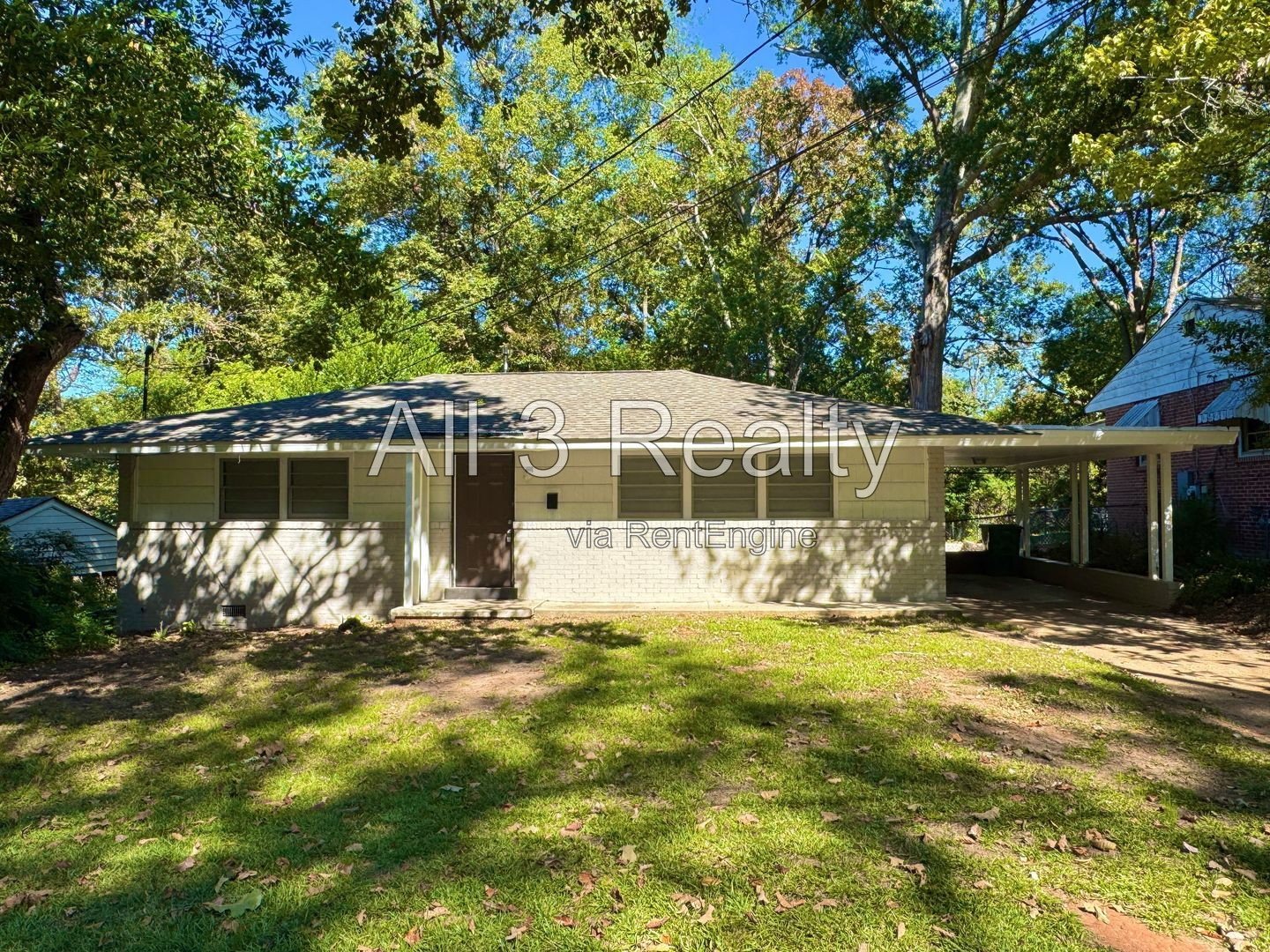3 Bedroom in Forest Hills ! property image