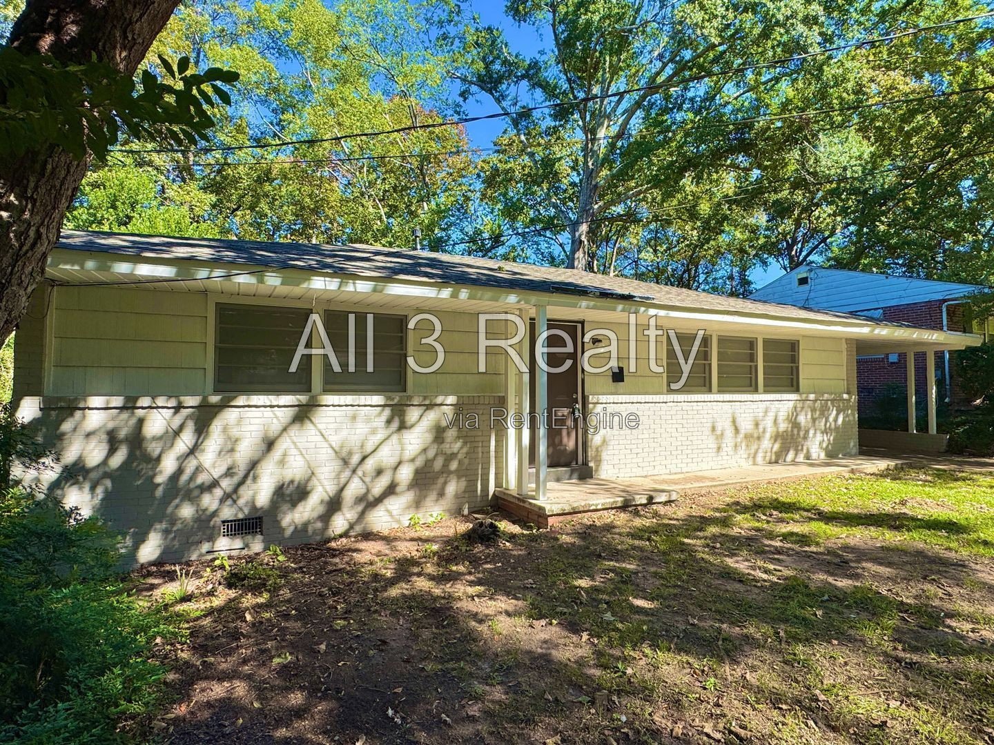 3 Bedroom in Forest Hills ! property image
