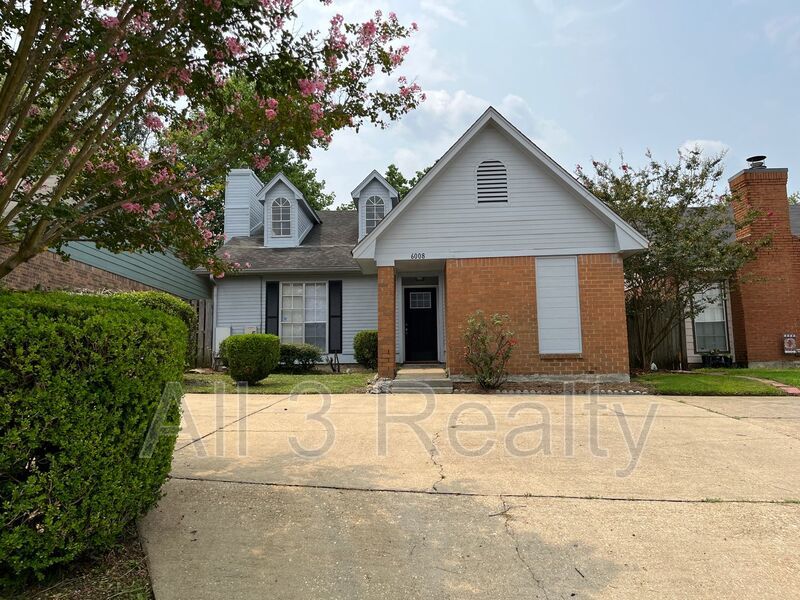 6008 Neill Drive Montgomery, AL 36117 All 3 Realty