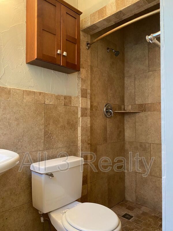 3-Bedroom  cutie ! APPLY today at All3Realty.com property image