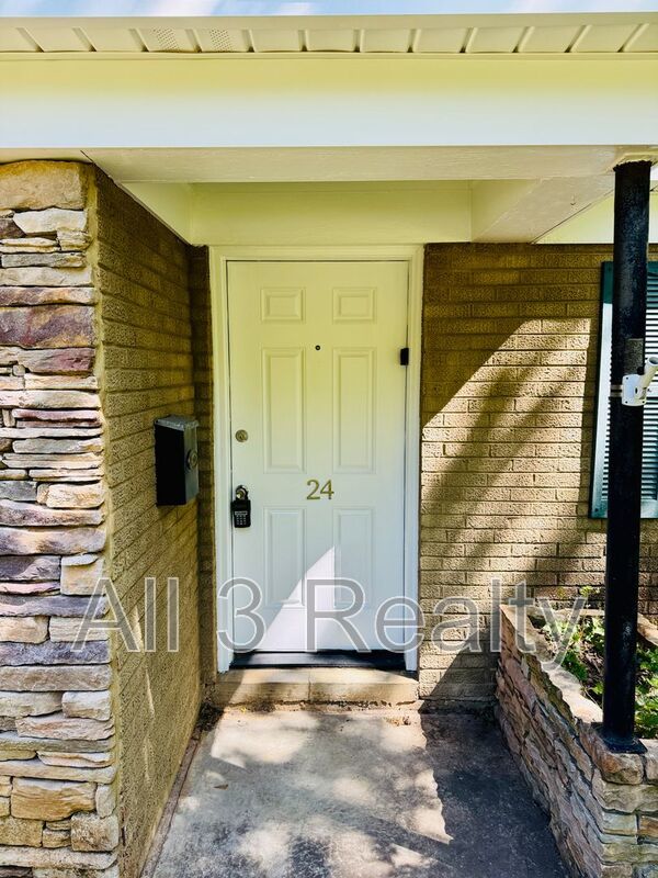 3-Bedrooms made for living property image