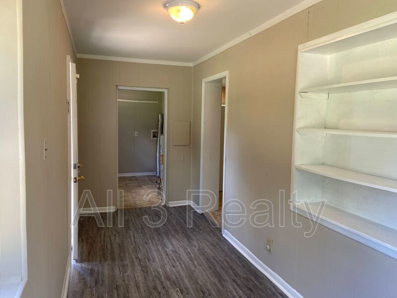 3-Bedrooms made for living property image