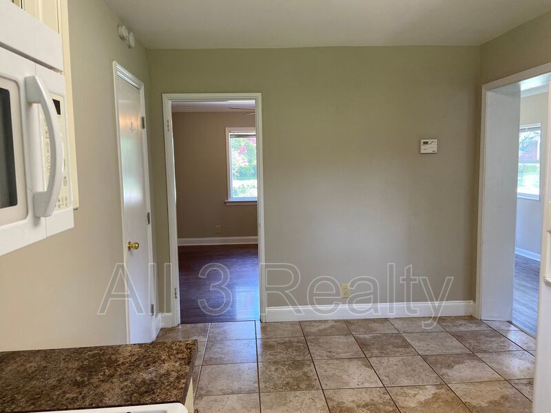 3-Bedrooms made for living property image