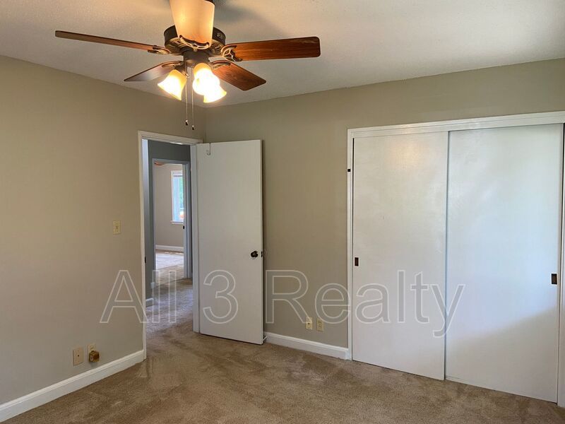 3-Bedrooms made for living property image