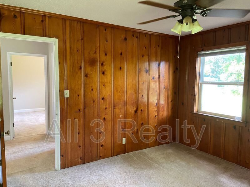 3-Bedrooms made for living property image