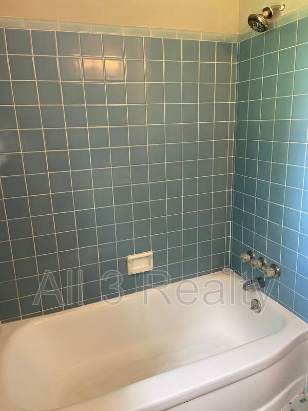 3-Bedrooms made for living property image